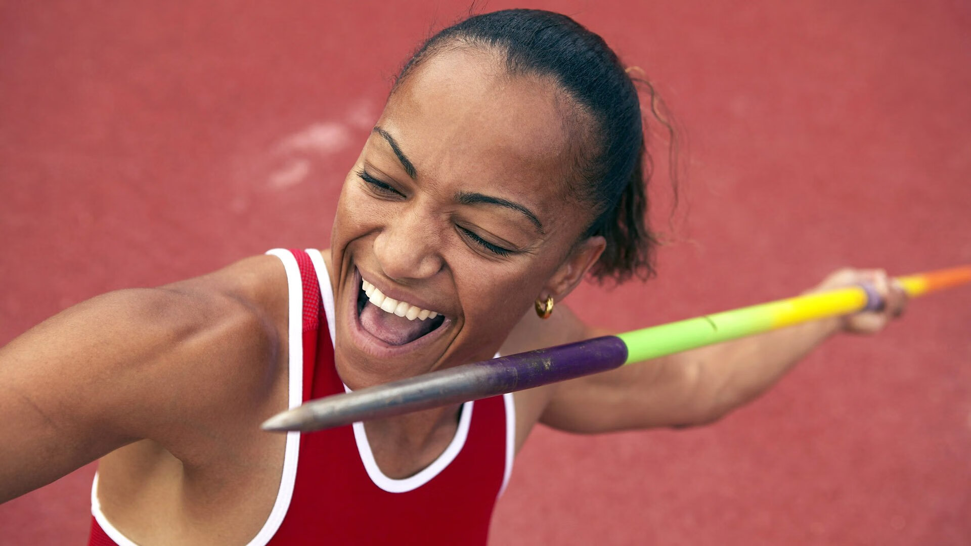 恩比德转身跳投多次命中难以防守，恩比德经典动作